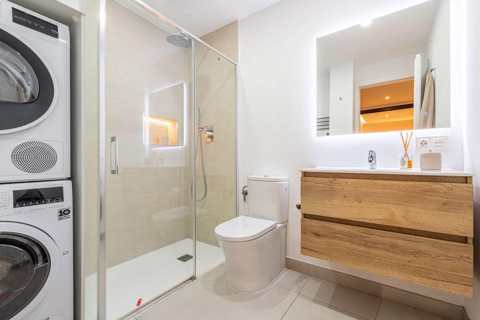 4 soveværelse Semi-Rækkehus til salg i San Pedro de Alcantara - € 1.395.000 (Ref: 9851456)