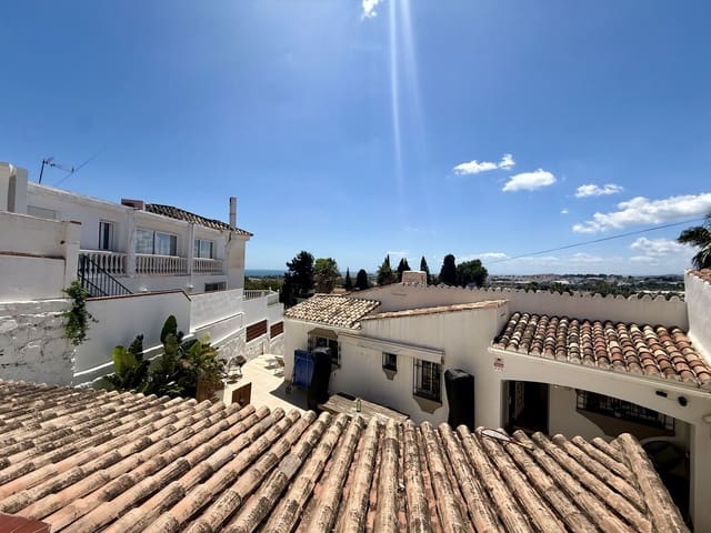5 quarto Moradia para venda em Nueva Andalucia, Marbella - 1 200 000 € (Ref: 9851459)