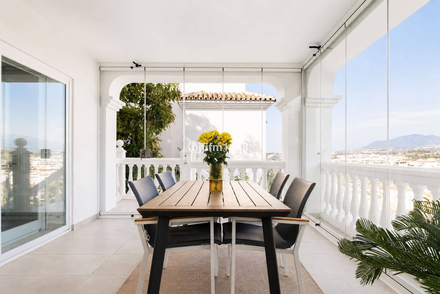 4 camera da letto Villa in vendita in Nueva Andalucia - 2.300.000 € (Rif: 9851461)