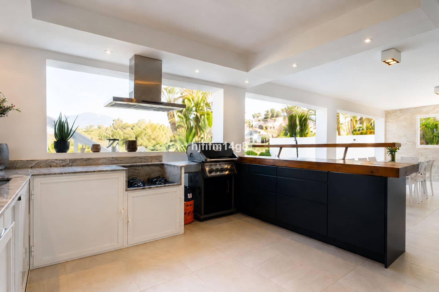 4 camera da letto Villa in vendita in Nueva Andalucia - 2.300.000 € (Rif: 9851461)
