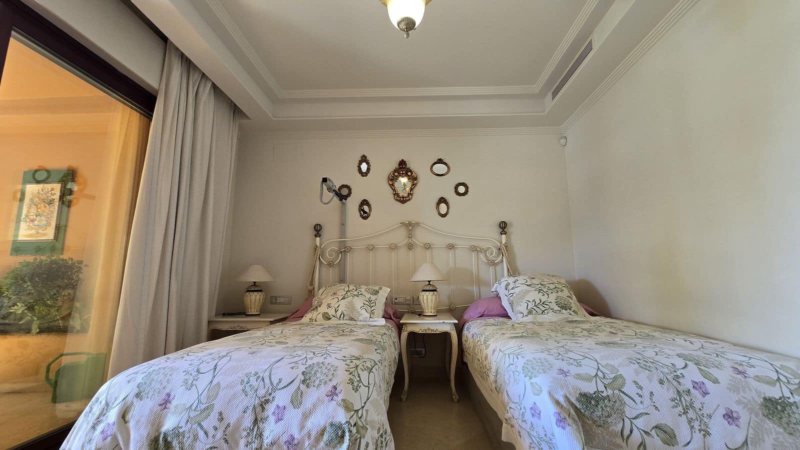 3 bedroom Apartment for sale in New Golden Mile - € 2,350,000 (Ref: 9851462)