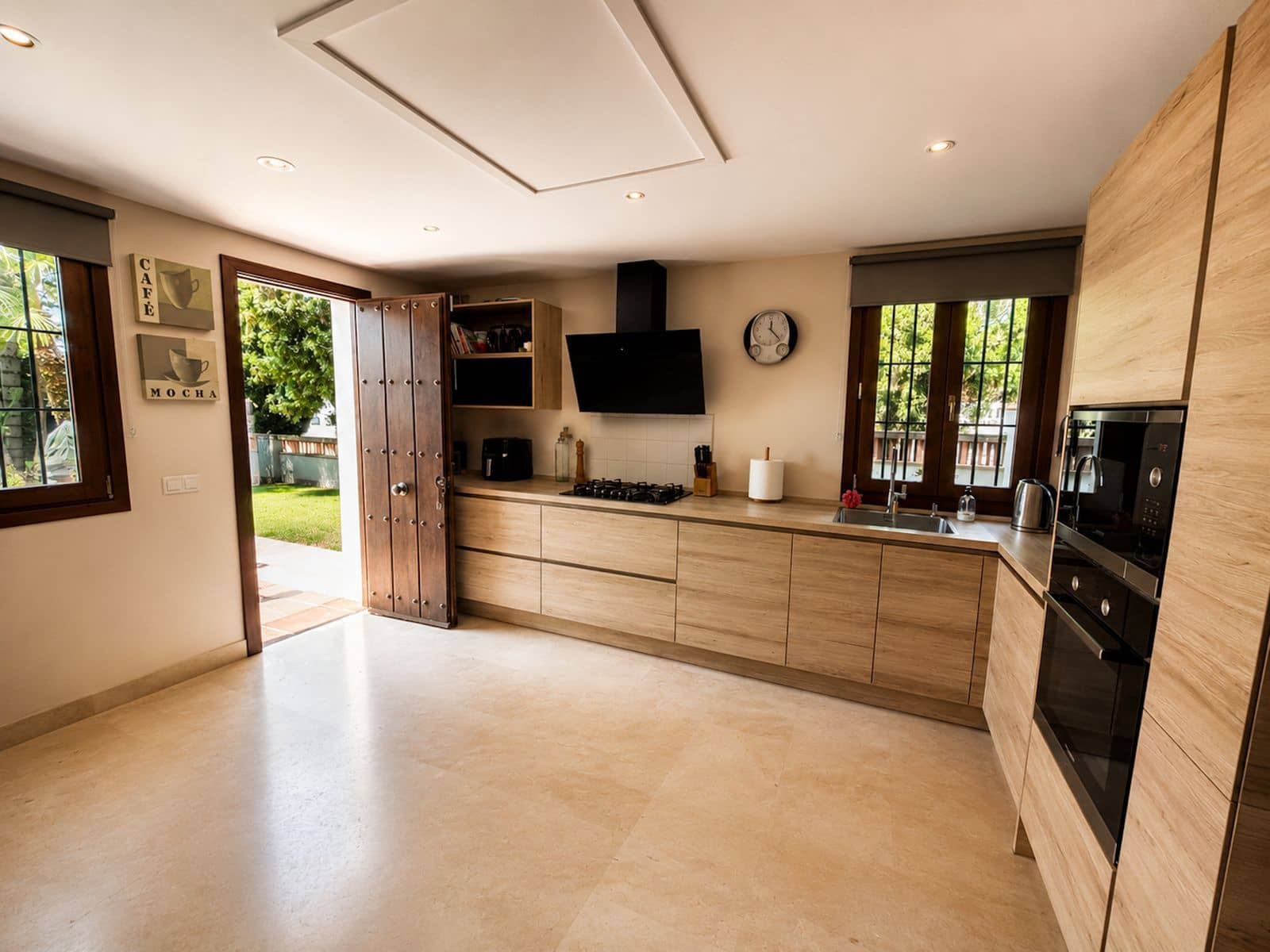 5 bedroom Villa for sale in Mijas Golf - € 1,350,000 (Ref: 9851465)