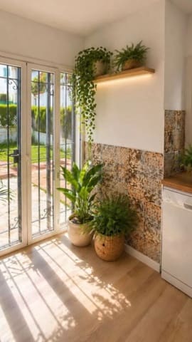 2 bedroom Apartment for sale in El Paraiso, Estepona - € 470,000 (Ref: 9851467)