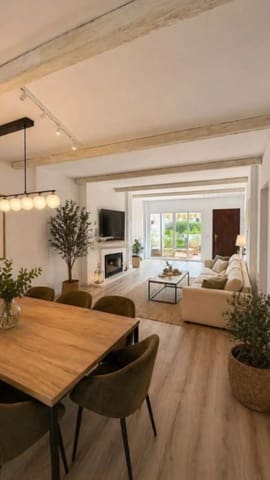 2 bedroom Apartment for sale in El Paraiso, Estepona - € 470,000 (Ref: 9851467)