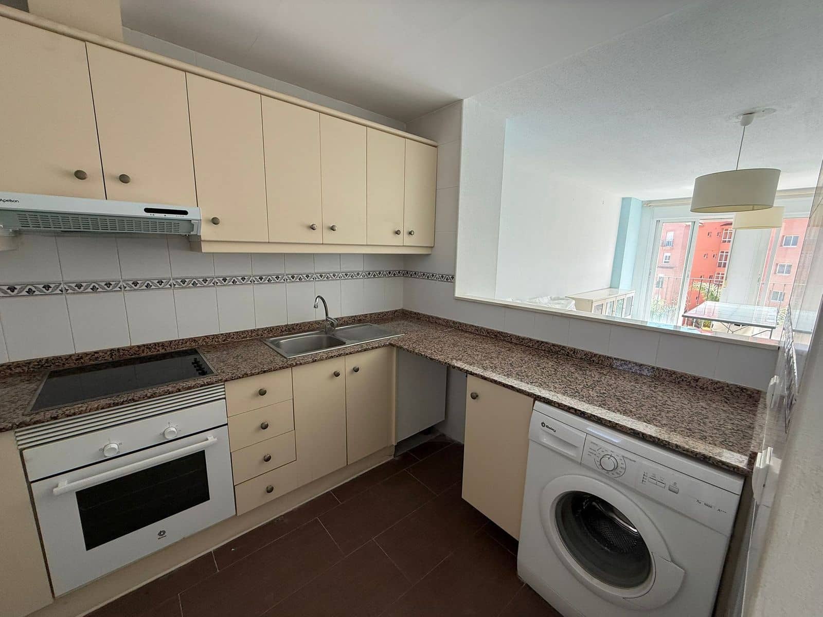 2 chambre Appartement à vendre à Manilva - 299 000 € (Ref: 9851472)