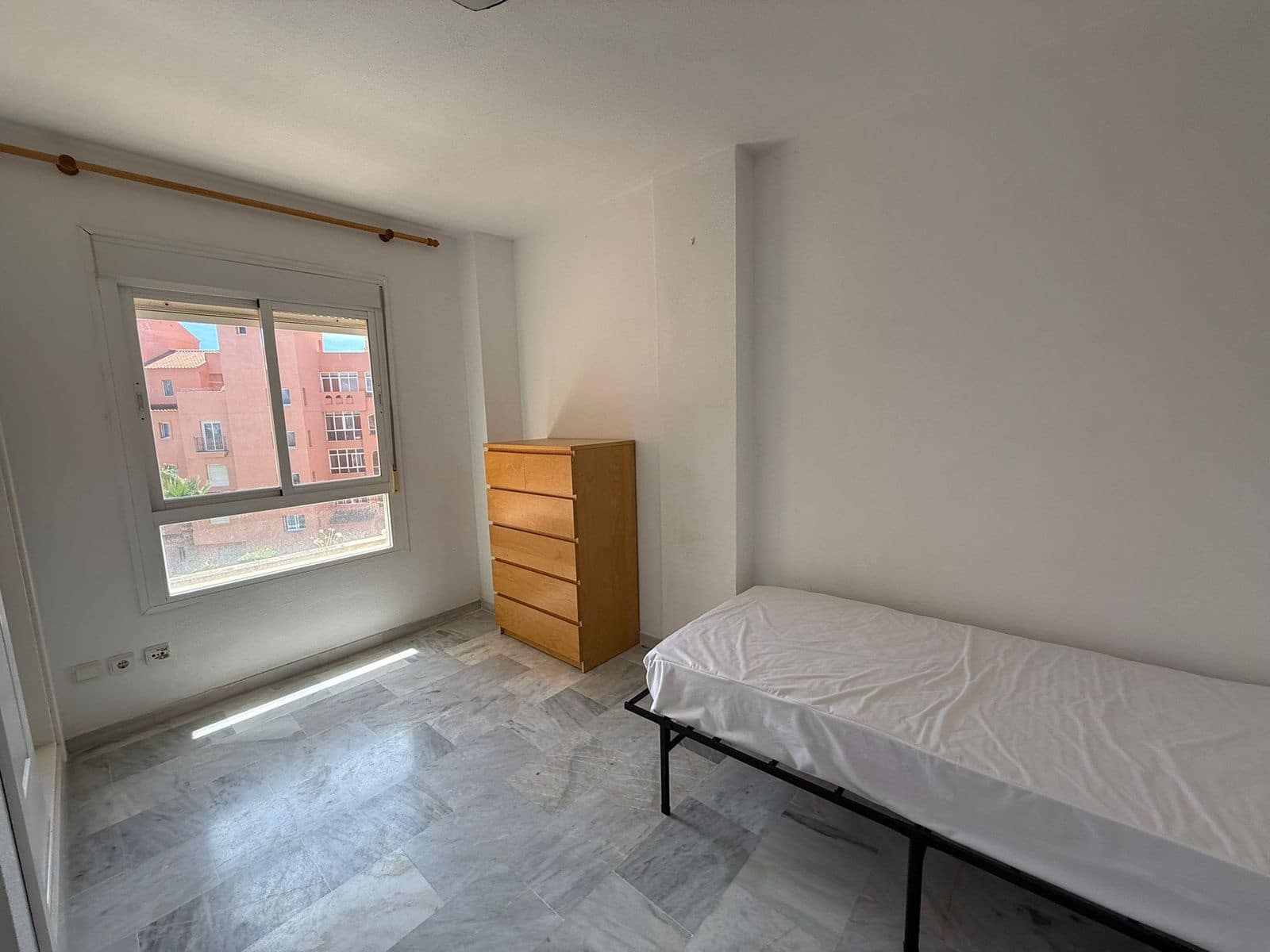 2 chambre Appartement à vendre à Manilva - 299 000 € (Ref: 9851472)
