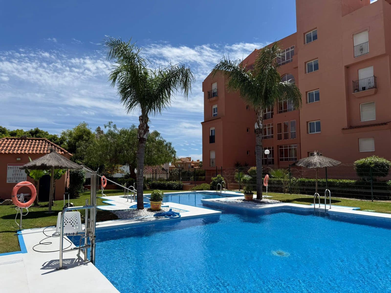 2 chambre Appartement à vendre à Manilva - 299 000 € (Ref: 9851472)