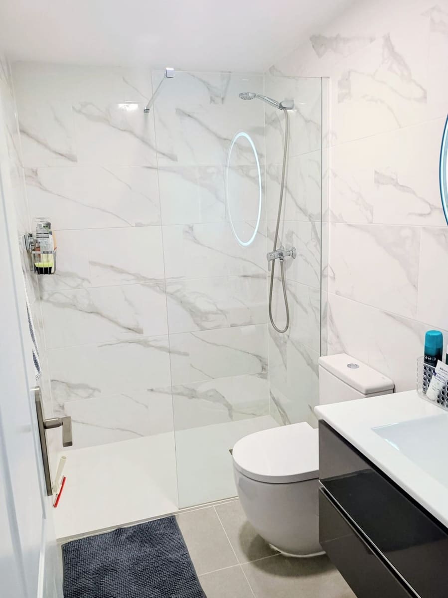 3 bedroom Apartment for sale in Calahonda - € 465,000 (Ref: 9851473)