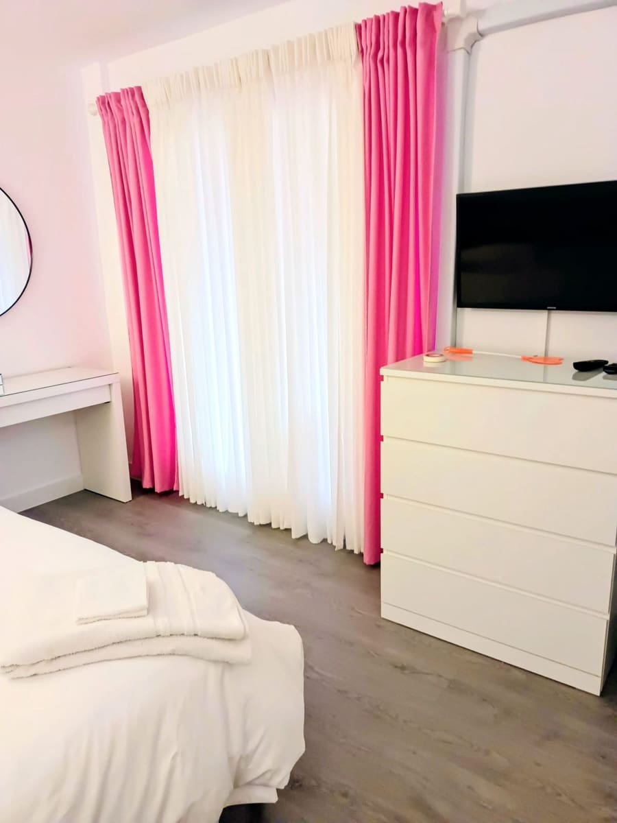 3 bedroom Apartment for sale in Calahonda - € 465,000 (Ref: 9851473)
