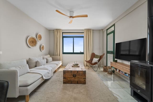 3 sovrum Semi-fristående Villa till salu i Benalmádena - 670 000 € (Ref: 9851475)