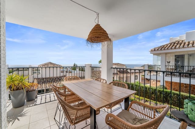 3 sovrum Semi-fristående Villa till salu i Benalmádena - 670 000 € (Ref: 9851475)