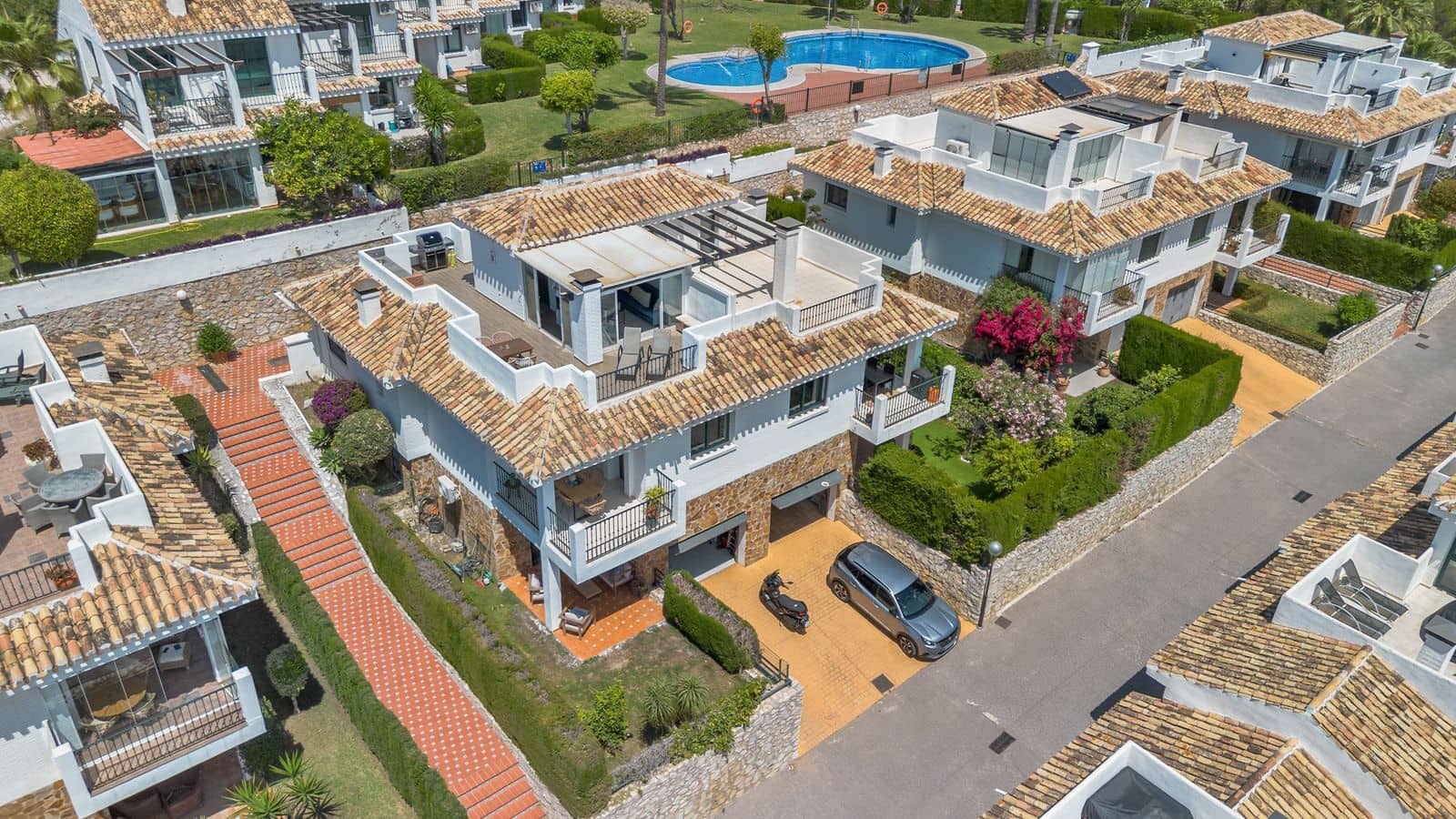 3 sovrum Semi-fristående Villa till salu i Benalmadena - 670 000 € (Ref: 9851475)