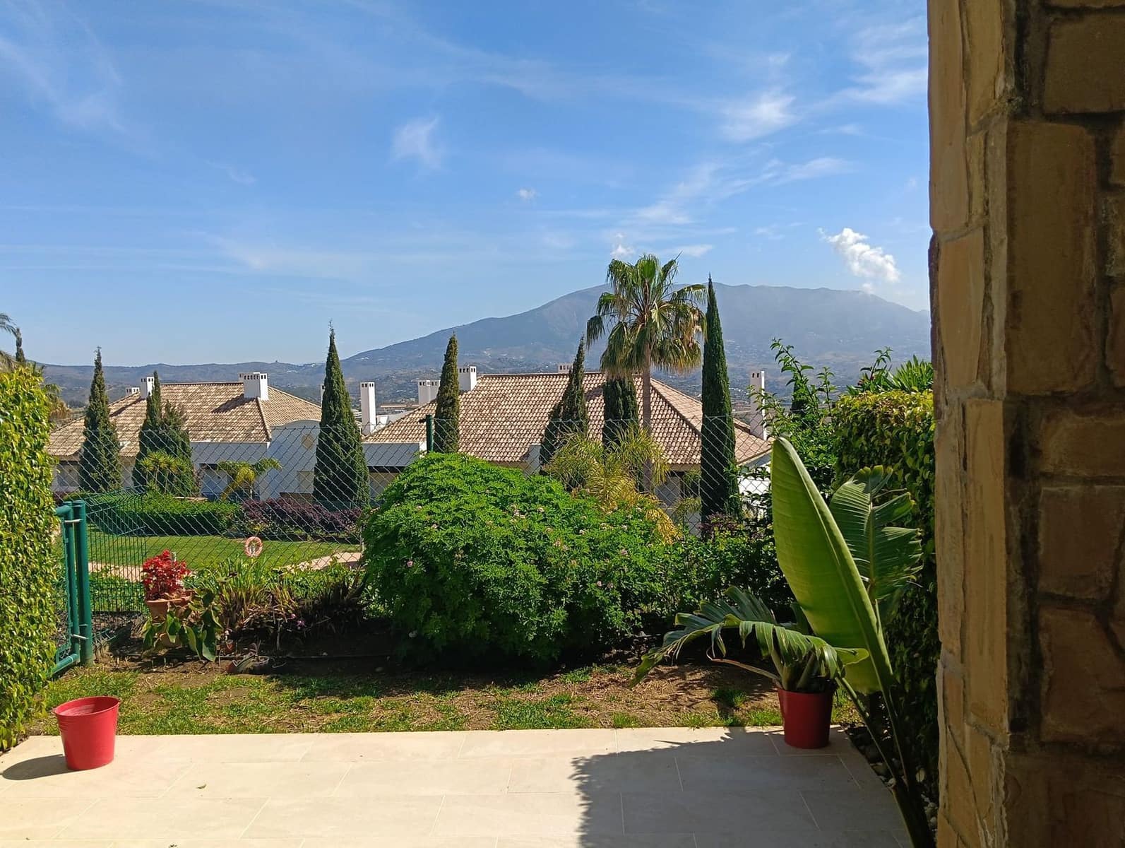 3 soveværelse Byhus til salg i La Cala Golf - € 569.000 (Ref: 9851478)