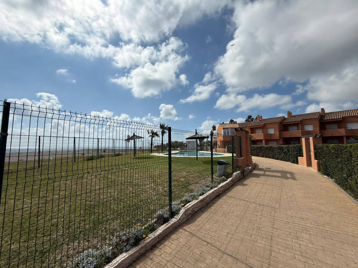 4 soverom Villa til salgs i Manilva - € 449 000 (Ref: 9851483)