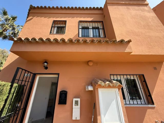 4 soverom Villa til salgs i Manilva - € 449 000 (Ref: 9851483)