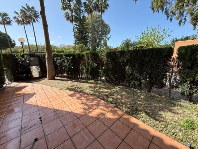 4 soverom Villa til salgs i Manilva - € 449 000 (Ref: 9851483)