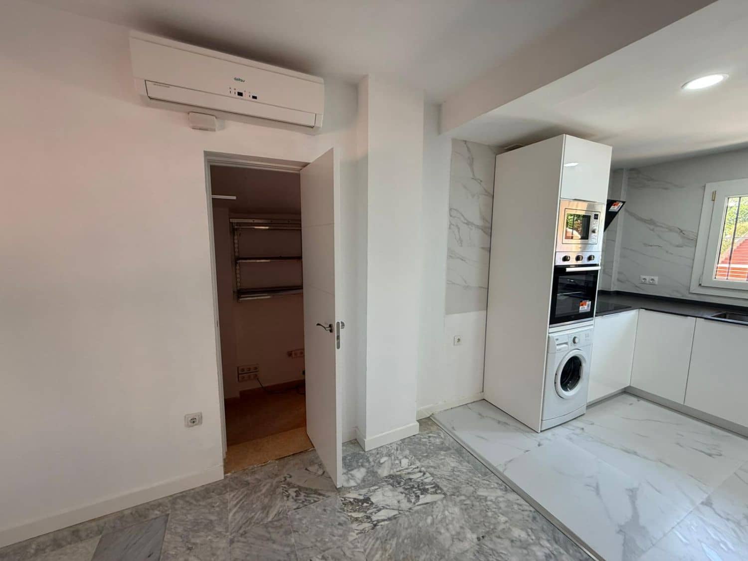 4 soverom Villa til salgs i Manilva - € 449 000 (Ref: 9851483)