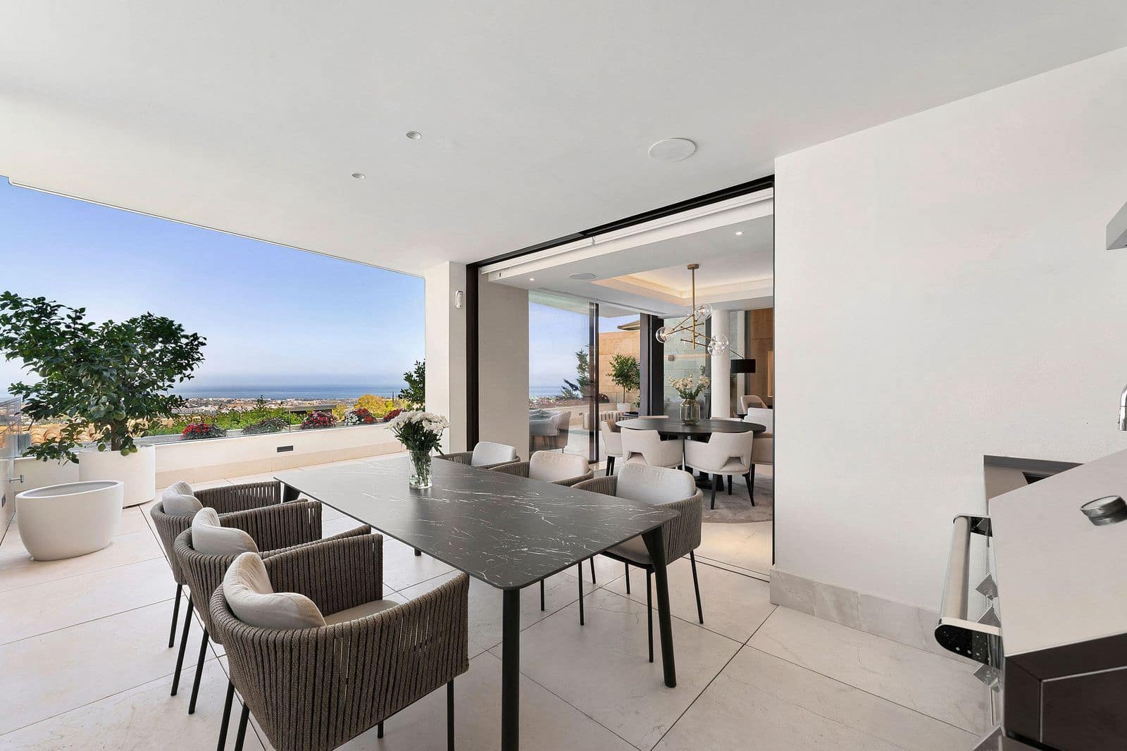 3 slaapkamer Appartement te koop in La Quinta - € 2.970.000 (Ref: 9851485)