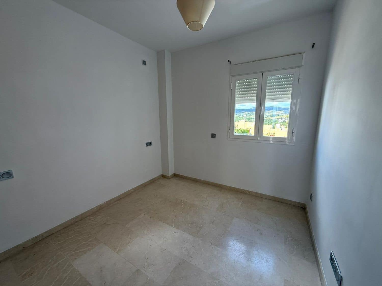 3 soveværelse Penthouse til salg i Manilva - € 449.000 (Ref: 9851486)