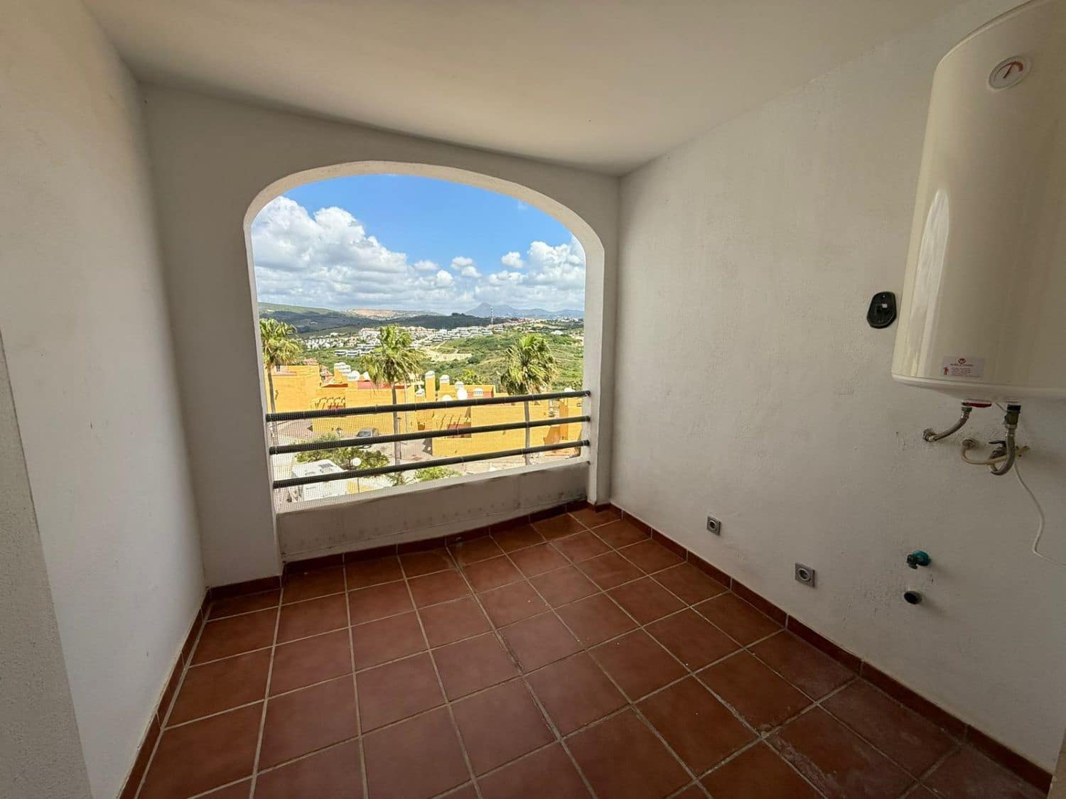 3 soveværelse Penthouse til salg i Manilva - € 449.000 (Ref: 9851486)