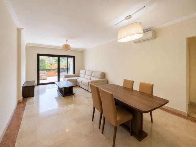 2 chambre Appartement à vendre à Buenas Noches, Estepona - 430 000 € (Ref: 9851487)