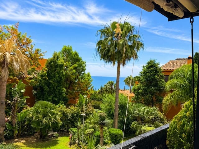 2 chambre Appartement à vendre à Buenas Noches, Estepona - 430 000 € (Ref: 9851487)