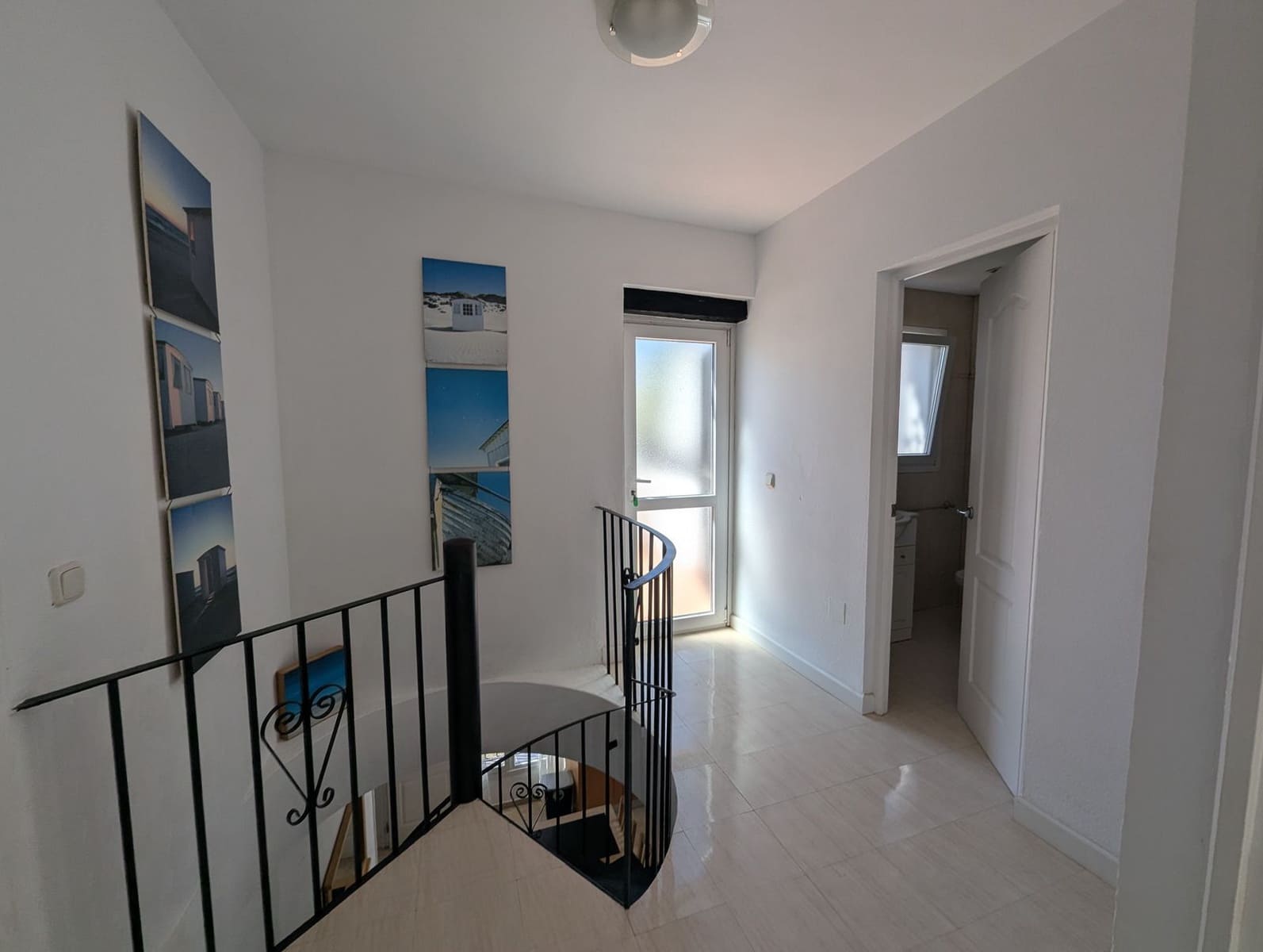 3 makuuhuone Omakotitalo myytävänä paikassa Calahonda - 449 000 € (Ref: 9851489)