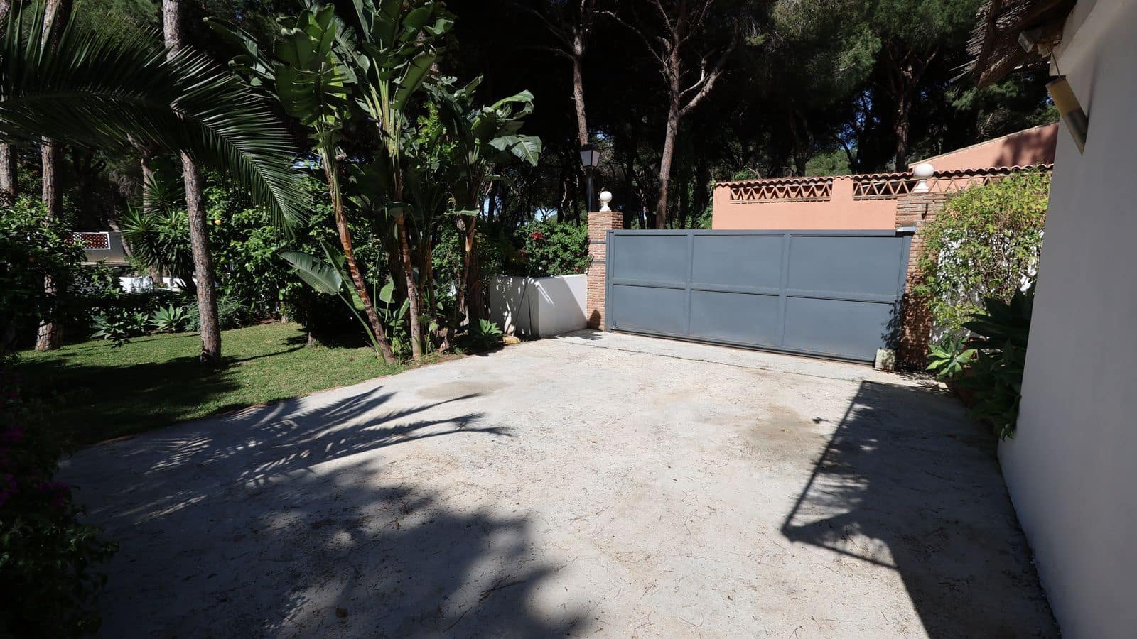 4 sypialnia Willa na sprzedaż w El Rosario - 1 535 000 € (Ref: 9851490)