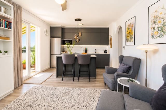2 makuuhuone Kattohuoneisto myytävänä paikassa Mijas - 399 000 € (Ref: 9851495)