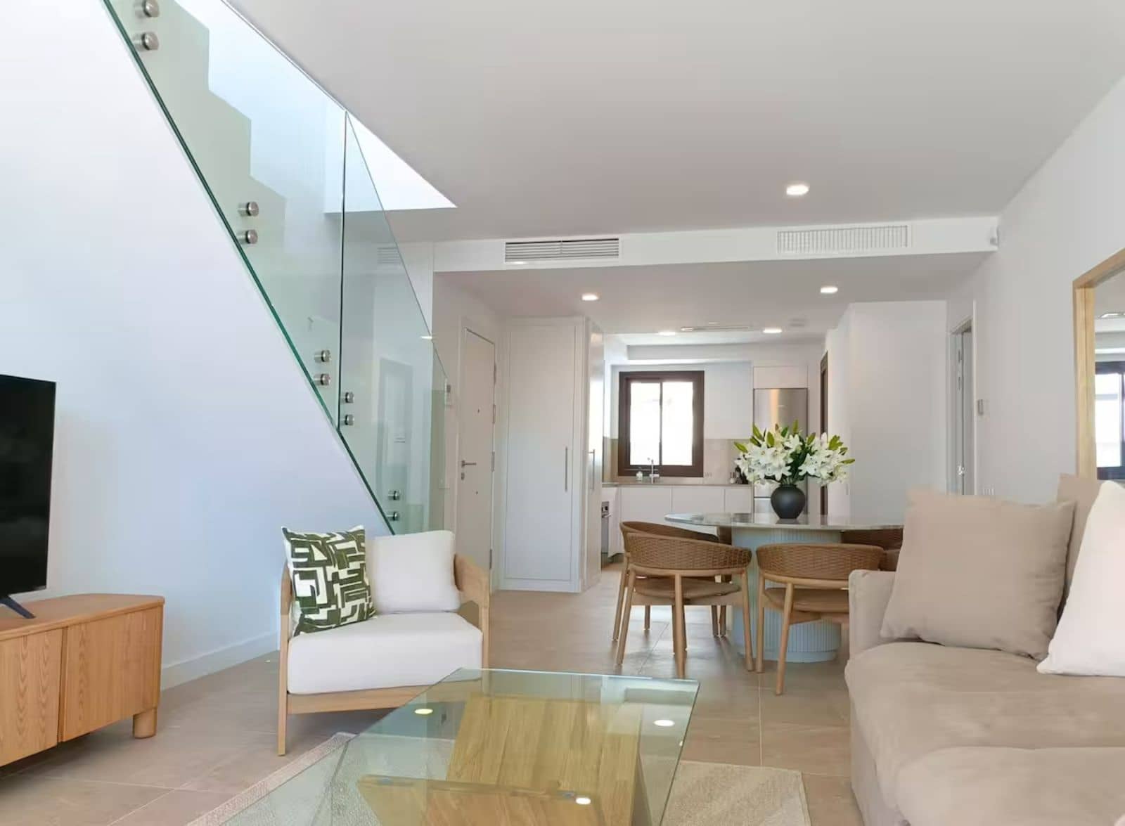3 soverom Penthouse til salgs i Estepona - € 779 000 (Ref: 9851505)
