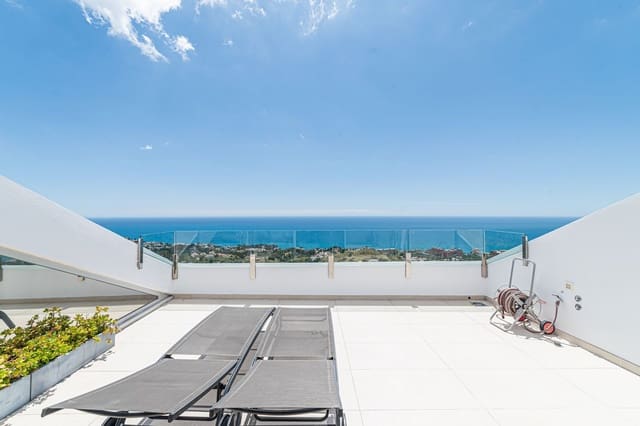 3 soveværelse Penthouse til salg i Benalmádena - € 1.135.000 (Ref: 9851510)