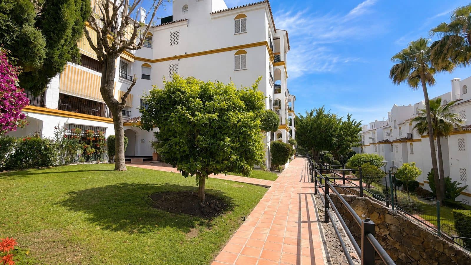 2 soverom Leilighet til salgs i Atalaya-Isdabe - € 395 000 (Ref: 9864792)