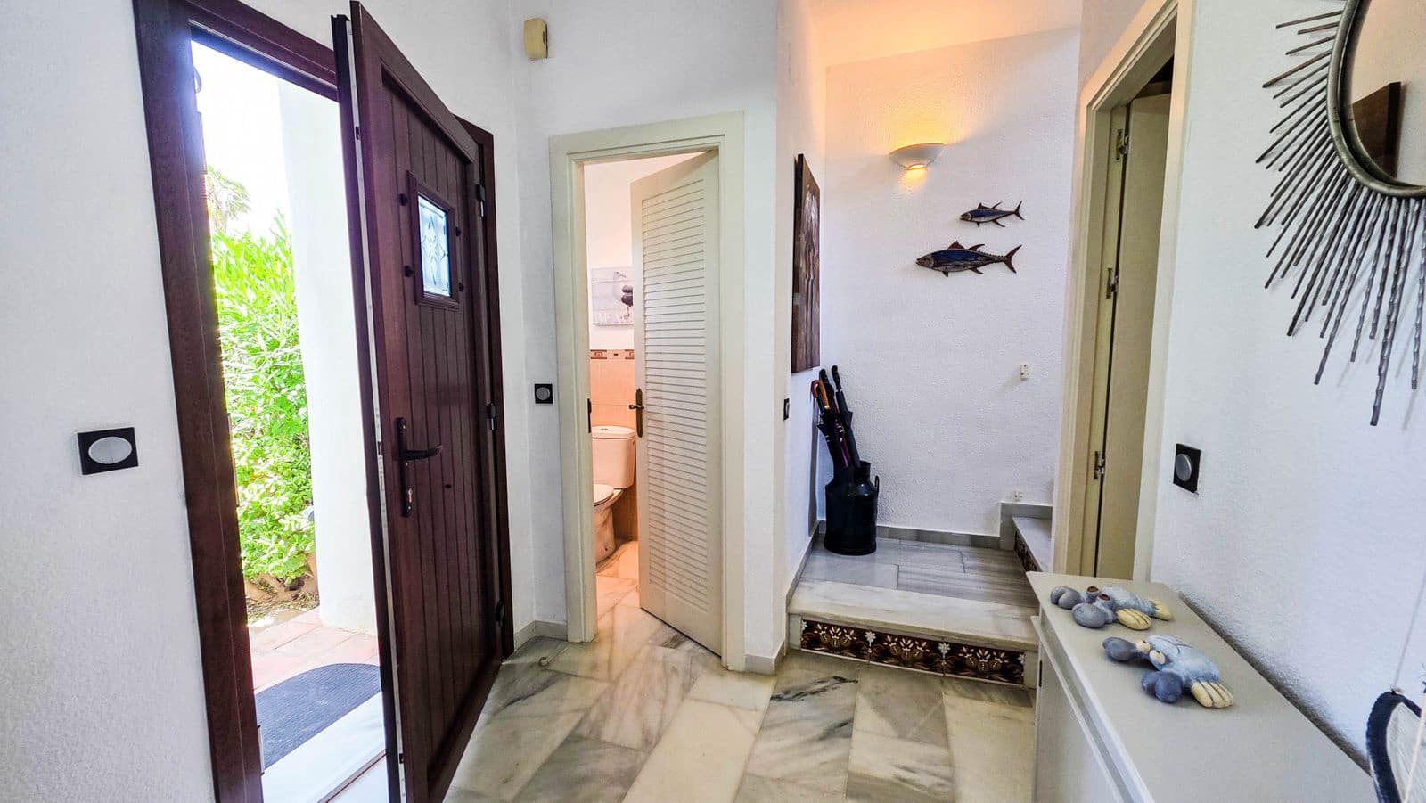 3 sovrum Hus till salu i La Duquesa / Puerto de la Duquesa - 485 000 € (Ref: 9864794)