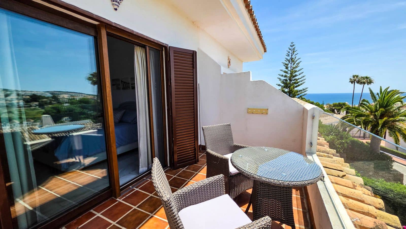 3 sovrum Hus till salu i La Duquesa / Puerto de la Duquesa - 485 000 € (Ref: 9864794)