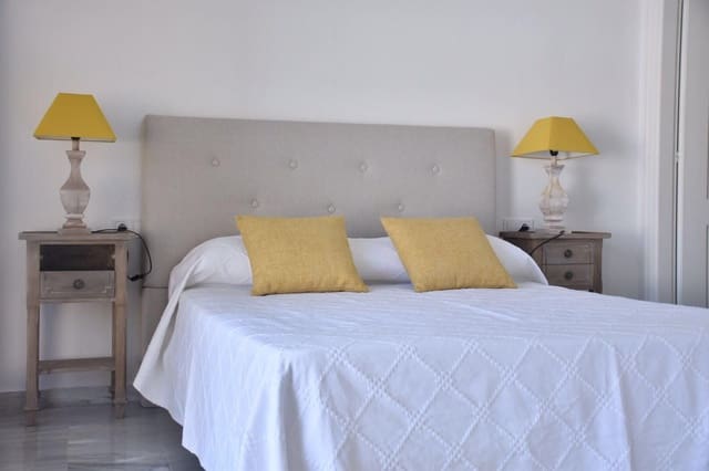 3 quarto Apartamento para venda em Elviria, Marbella - 625 000 € (Ref: 9864795)