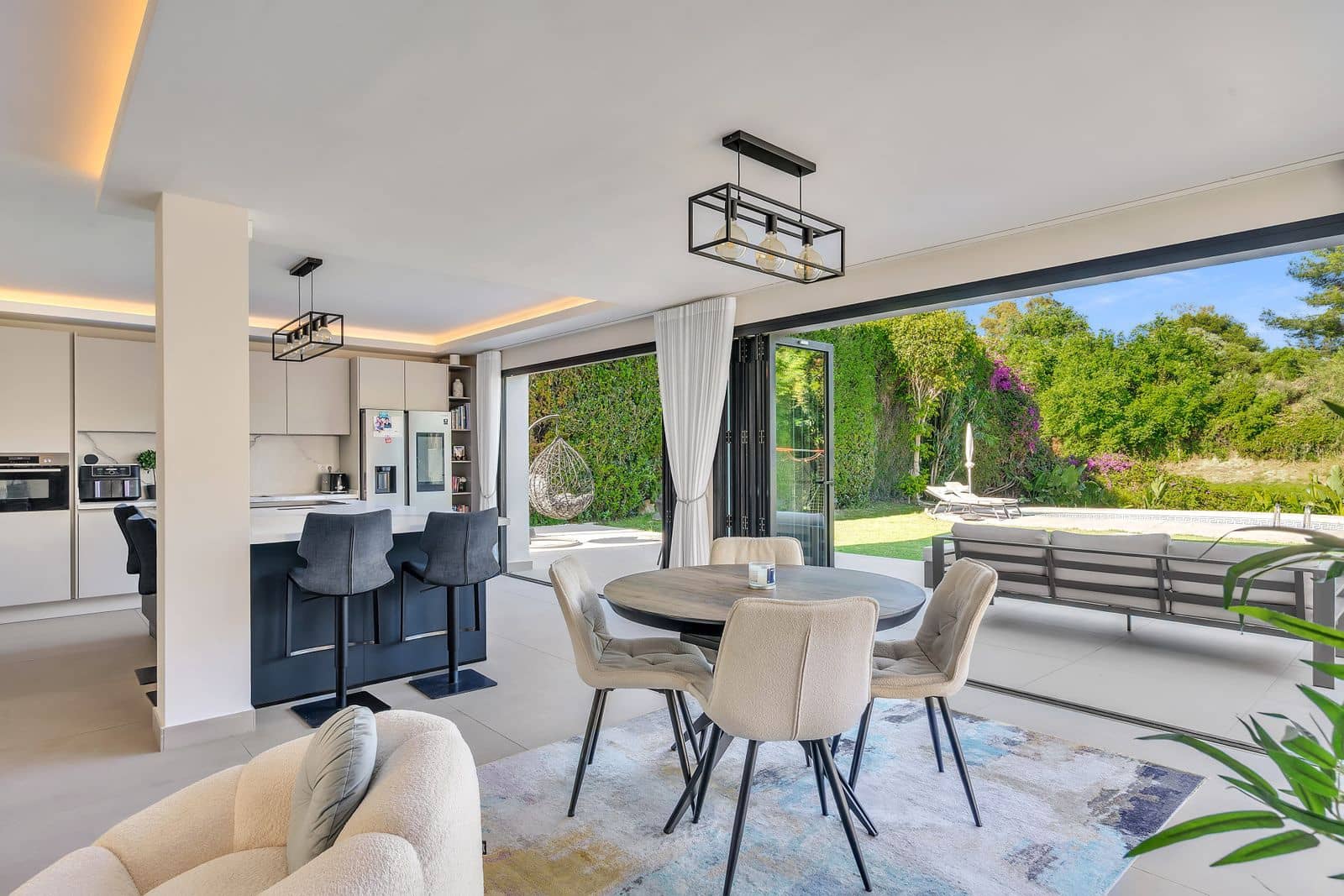 4 quarto Moradia para venda em Guadalmina - 2 200 000 € (Ref: 9864796)