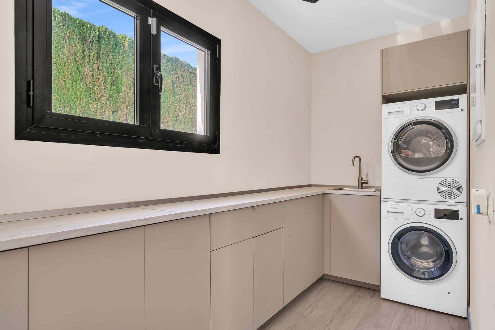 4 quarto Moradia para venda em Guadalmina - 2 200 000 € (Ref: 9864796)
