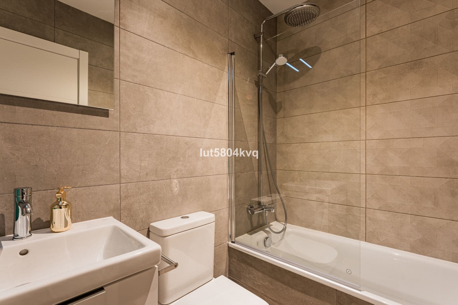 3 slaapkamer Halfvrijstaande villa te koop in Riviera del Sol - € 850.000 (Ref: 9864797)
