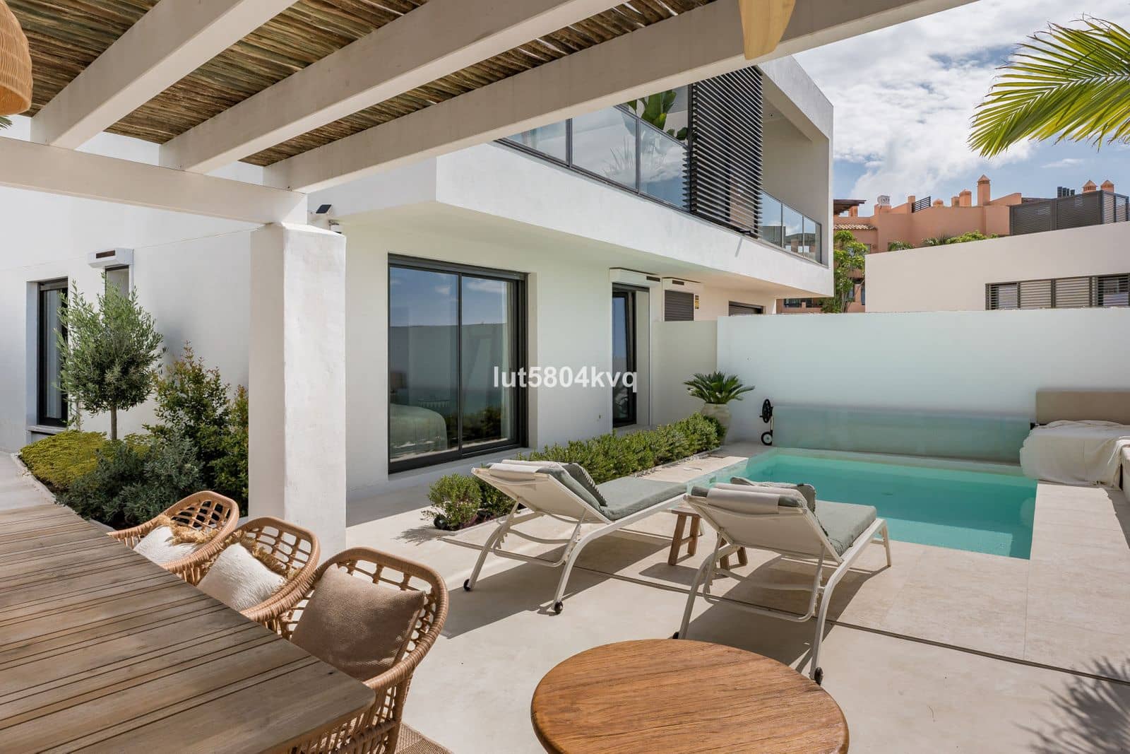 3 slaapkamer Halfvrijstaande villa te koop in Riviera del Sol - € 850.000 (Ref: 9864797)