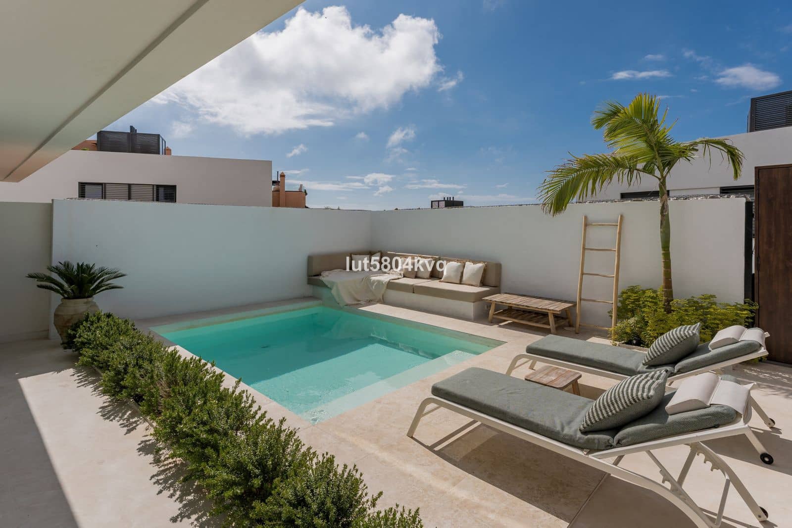 3 slaapkamer Halfvrijstaande villa te koop in Riviera del Sol - € 850.000 (Ref: 9864797)