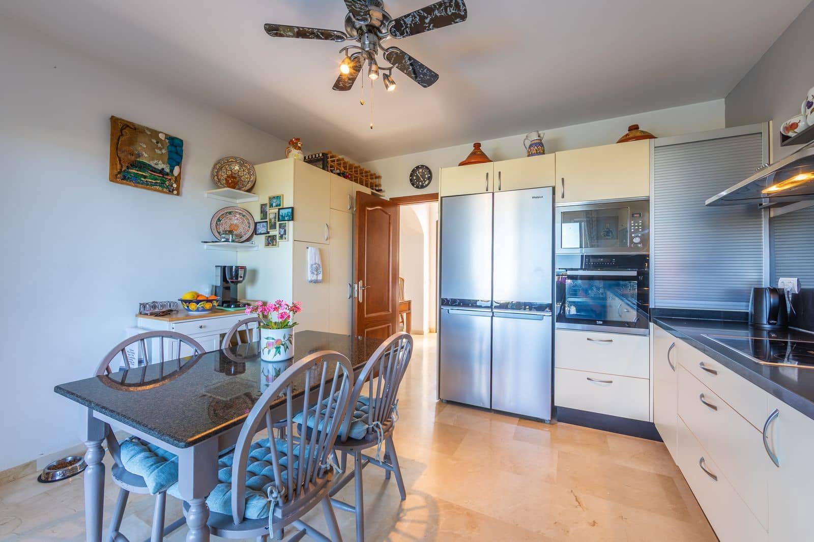 3 soverom Villa til salgs i La Duquesa / Puerto de la Duquesa - € 875 000 (Ref: 9864807)
