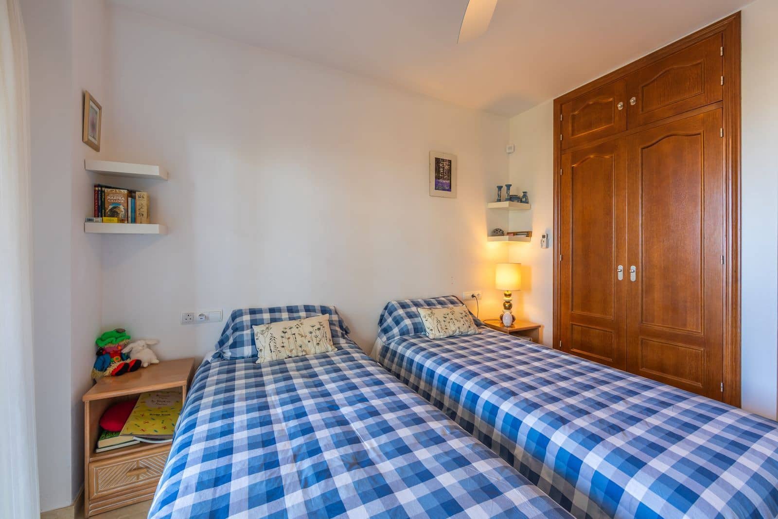 3 soverom Villa til salgs i La Duquesa / Puerto de la Duquesa - € 875 000 (Ref: 9864807)