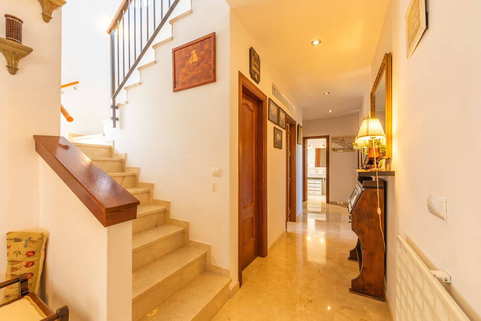 3 soverom Villa til salgs i La Duquesa / Puerto de la Duquesa - € 875 000 (Ref: 9864807)
