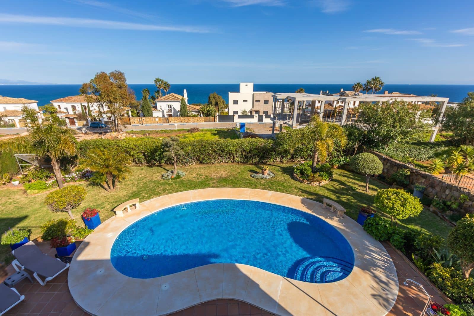 3 soverom Villa til salgs i La Duquesa / Puerto de la Duquesa - € 875 000 (Ref: 9864807)