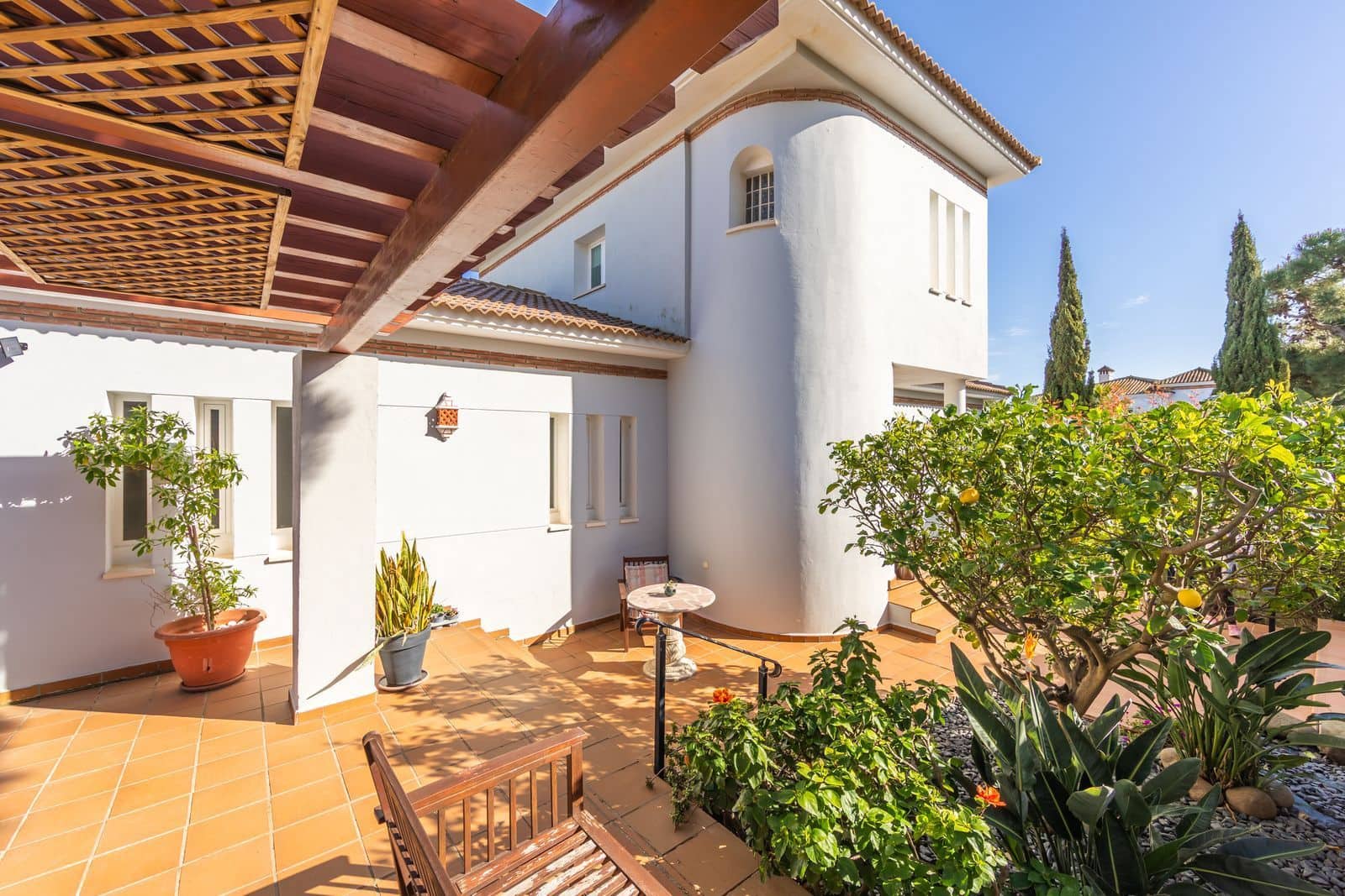 3 soverom Villa til salgs i La Duquesa / Puerto de la Duquesa - € 875 000 (Ref: 9864807)