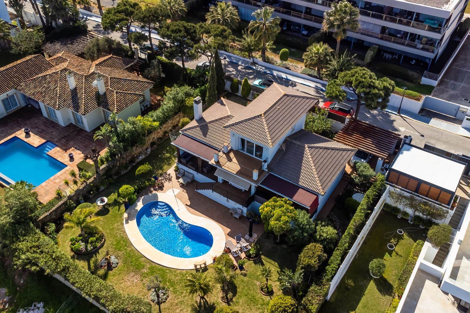 3 soverom Villa til salgs i La Duquesa / Puerto de la Duquesa - € 875 000 (Ref: 9864807)