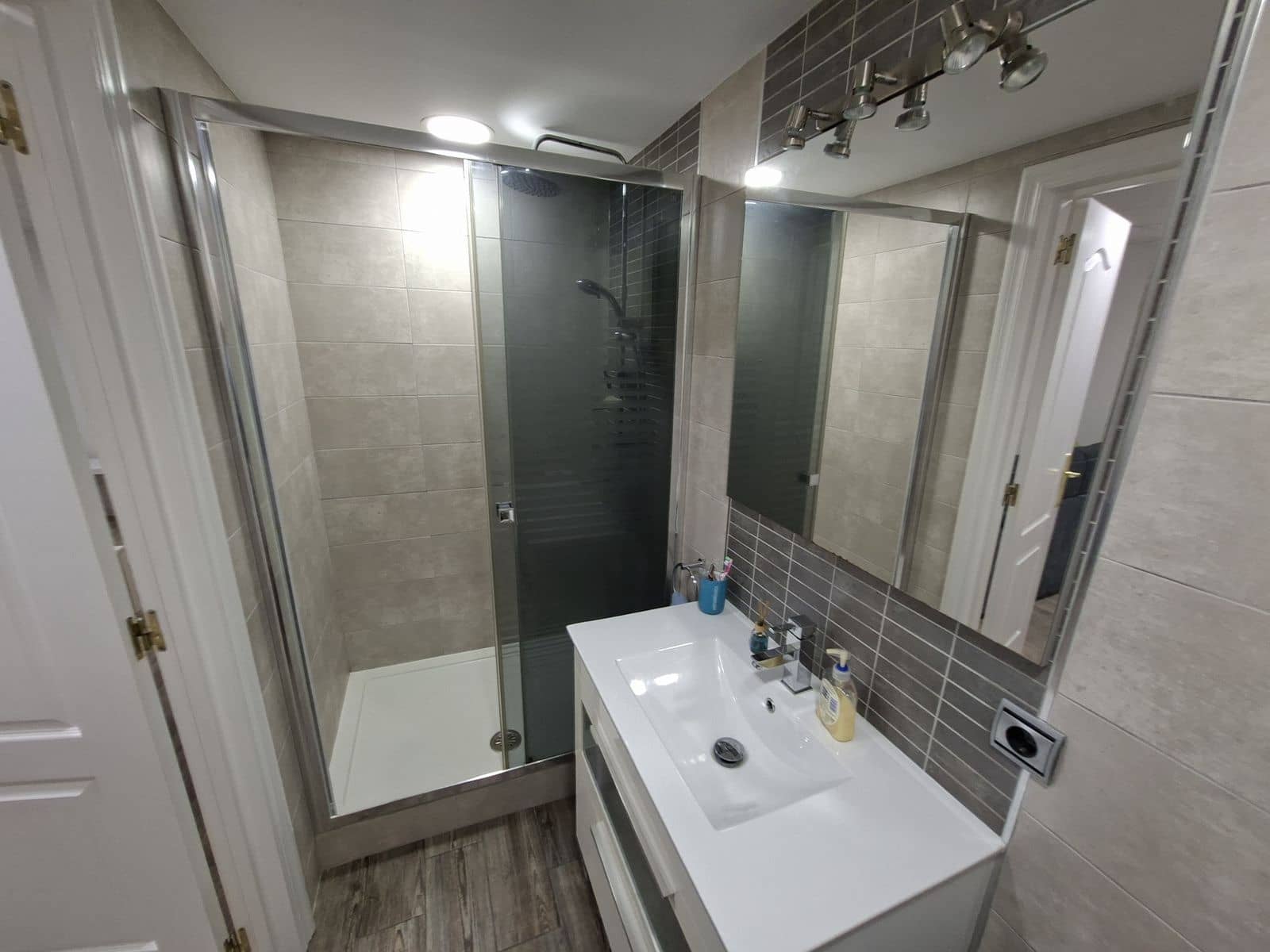 3 sovrum Hus till salu i La Duquesa / Puerto de la Duquesa - 430 000 € (Ref: 9864813)