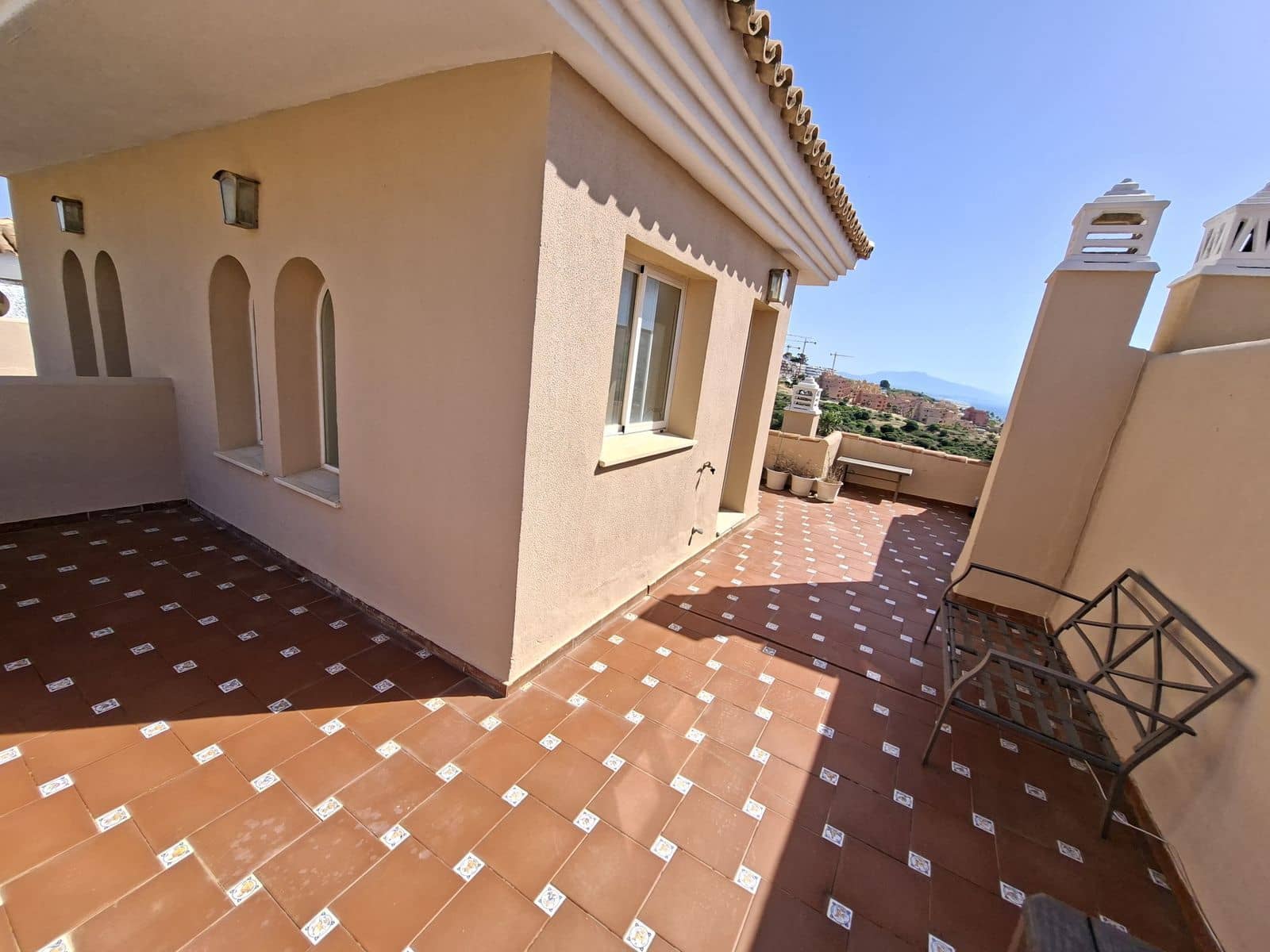 3 sovrum Hus till salu i La Duquesa / Puerto de la Duquesa - 430 000 € (Ref: 9864813)