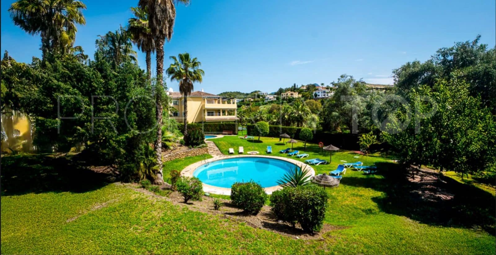 3 bedroom Apartment for sale in La Quinta - € 589,000 (Ref: 9864820)