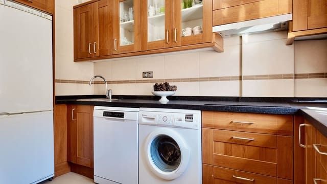 5 chambre Maison de Ville à vendre à Torremolinos - 860 000 € (Ref: 9864823)
